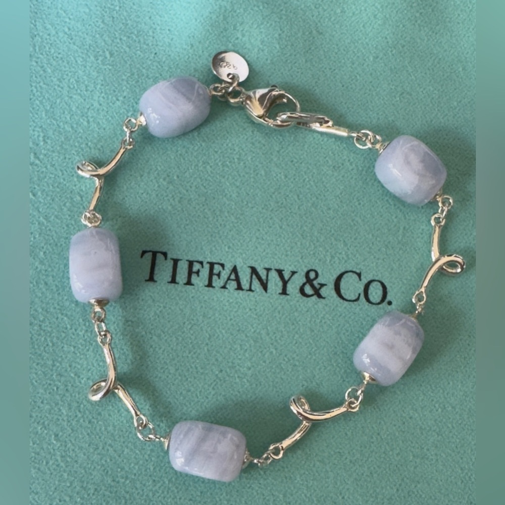 Tiffany & Co Blue Lace Agate Chalcedony Gemstone Sterling Silver Bracelet